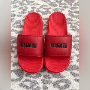 mens diamond slip on sandals